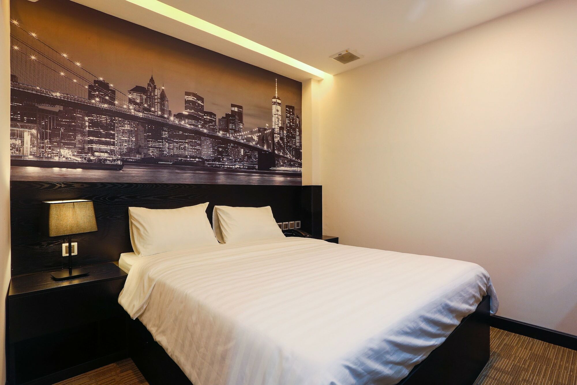 Daisy Hotel Ho Chi Minh-stad Buitenkant foto